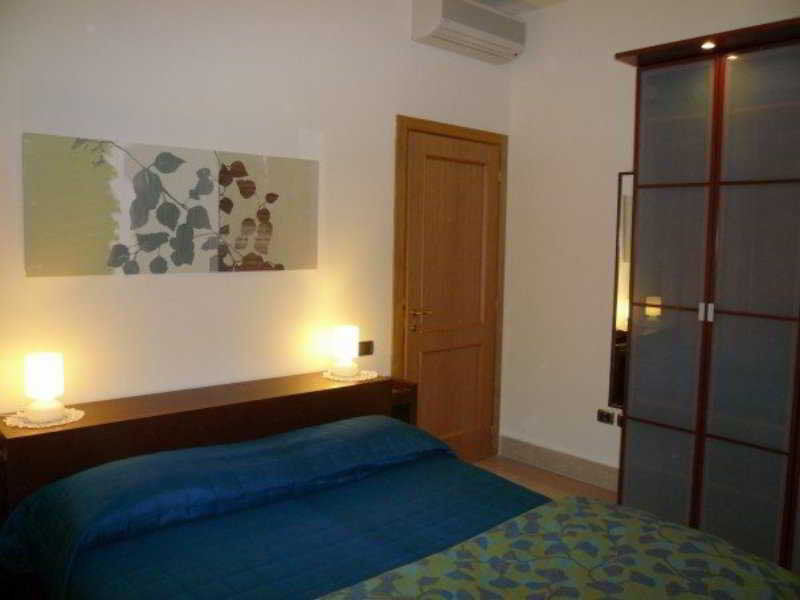 ลุกซ์ อัพพาร์ตาเมนตี Aparthotel โรม ภายนอก รูปภาพ